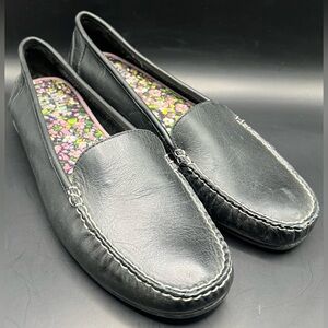 Eastland - Black Leather Womens Loafers, Size: 9 Narrow, Crystal
